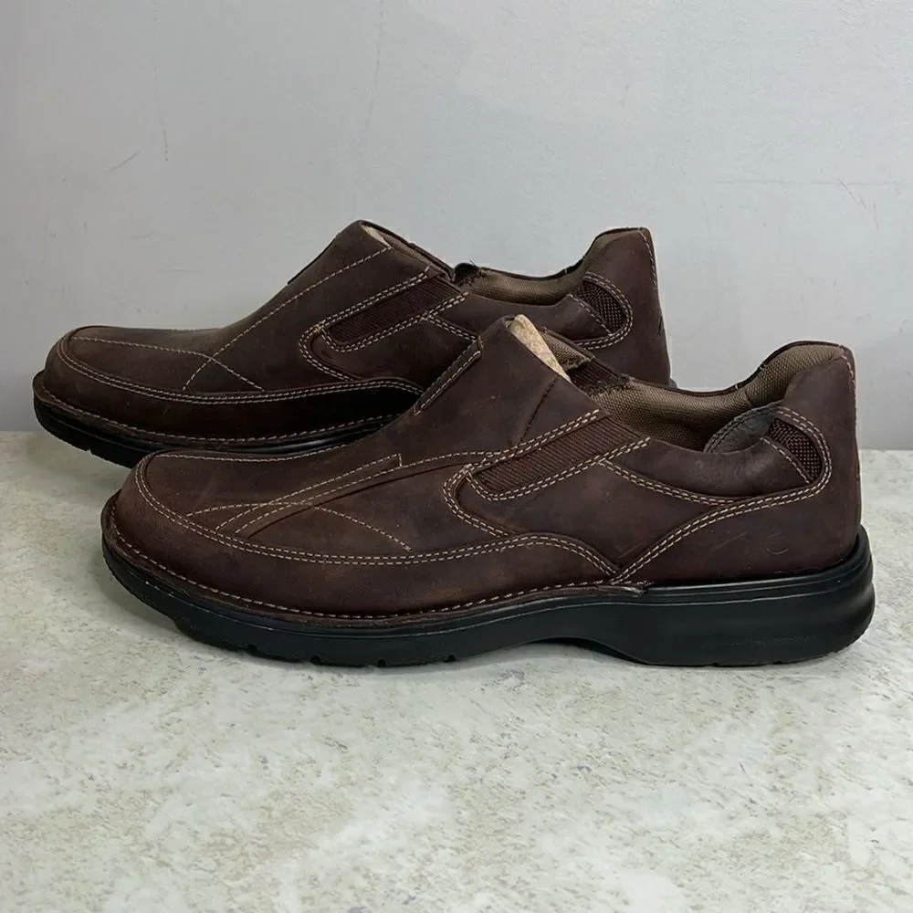 Clarks 10 brown